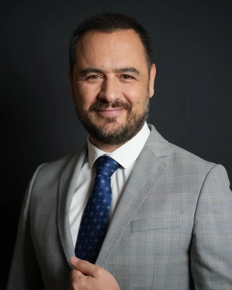 Dr Mert Demirel, MD